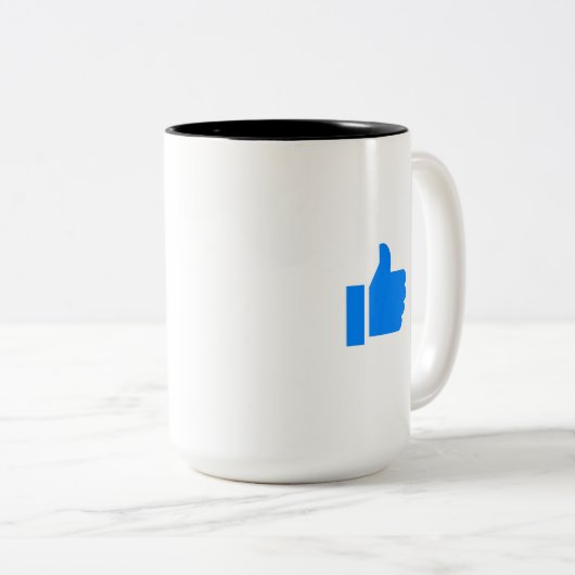 親指はマグを持ち上げます ツートーンマグカップ (正面右)