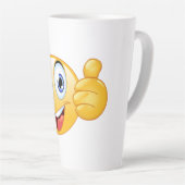 親指を上げる絵文字よく行う幸せな笑顔顔 カフェラテマグ (右アングル)