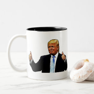 親指を上げる-ドナルド·トランプ ツートーンマグカップ