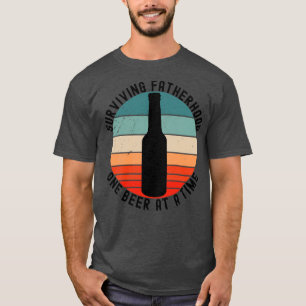 親生き延びパパ1杯 Tシャツ