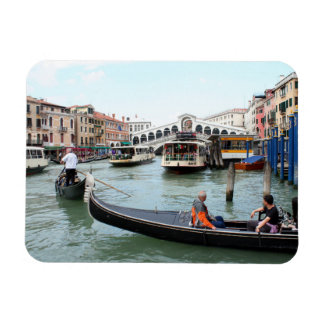 観光客のゴンドラでRialto Bridge, Venice マグネット