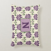 観賞用のユリ模様 アクセントクッション (正面(垂直))