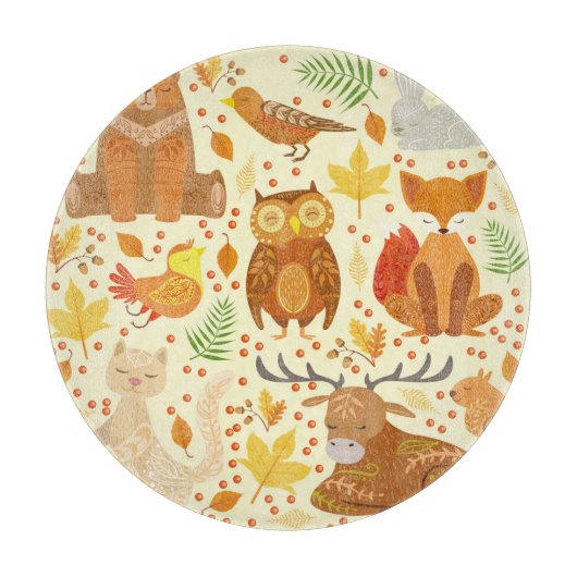 観賞用森林動物イラストレーション。 カッティングボード (正面)