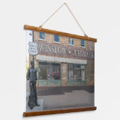 角に立つ 吊り下げ型タペストリー (傾斜あり)