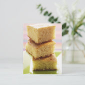 角切りに切ったコーンパン(パイル) ポストカード (スタンド正面)