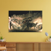 角絵画のある動物の岩の紀元前17000年（洞窟） キャンバスプリント (インサイチュ (リビング))