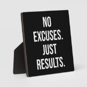 言い訳も結果も – やる気を起こさせる フォトプラーク (正面)