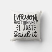 言おもしろいったばかりだ クッション (正面)