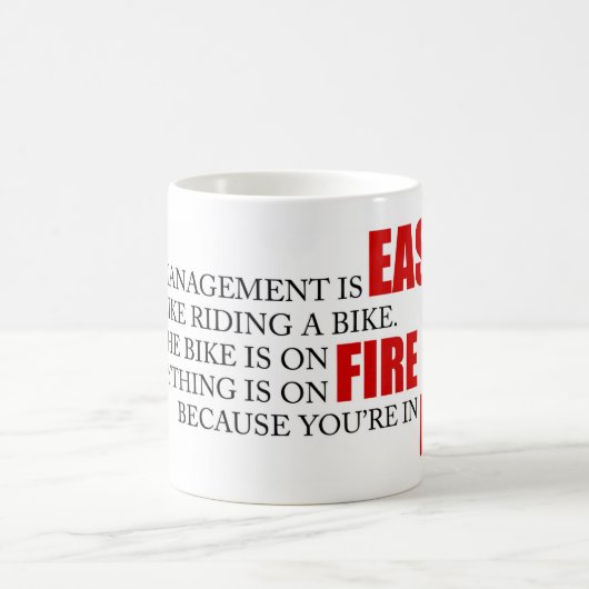 言っているおもしろいなプロジェクト管理バイクの地獄に乗ります コーヒーマグカップ (中央)