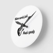 言葉が通じない所、音楽話 ラウンド壁時計 (傾斜)