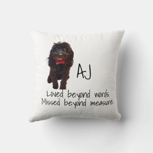 言葉では言えないほど愛されるペット枕 クッション (裏面)