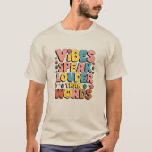 言葉よ話り大きな声を出す Tシャツ (正面)
