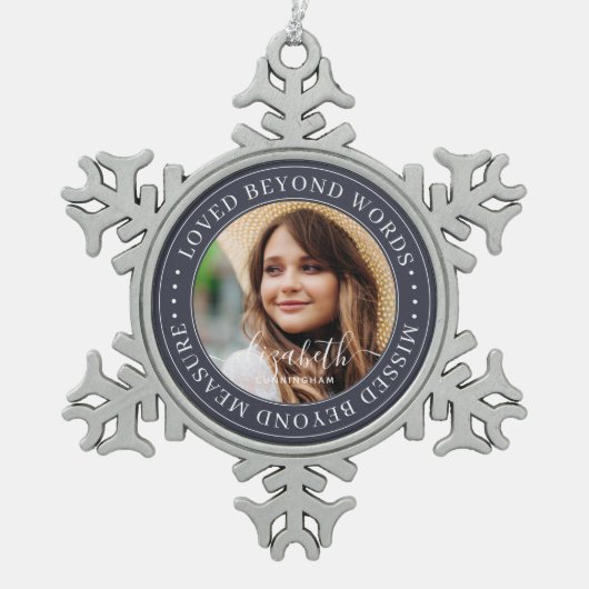 言葉を超えて愛されたメモリアルエレガントシック写真 スノーフレークピューターオーナメント (正面)