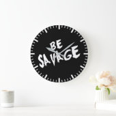 言葉感動的- Be Savage - Gym やる気を起こさせる ラージ壁時計 (ホーム)