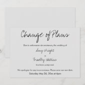 「計画の変更」が延期結婚されたグレー・カード 招待状 (正面/裏面)