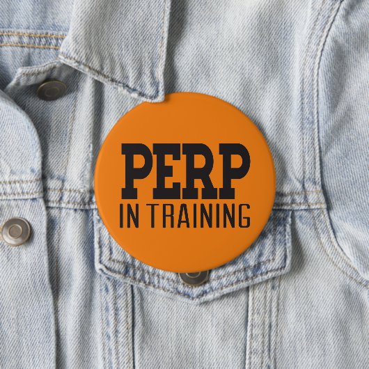 訓練に耐える 缶バッジ (インサイチュ)