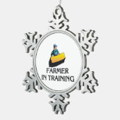 訓練のティーの農家 スノーフレークピューターオーナメント (右)