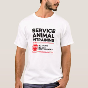 訓練中のサービス動物 – 皮肉な機知に富んだ犬C Tシャツ
