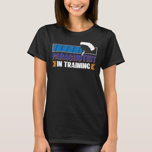 訓練中のパラシュート Tシャツ (正面)