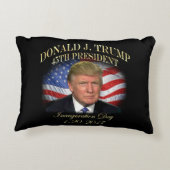 記念するドナルド・トランプ大統領の就任式 アクセントクッション (裏面)