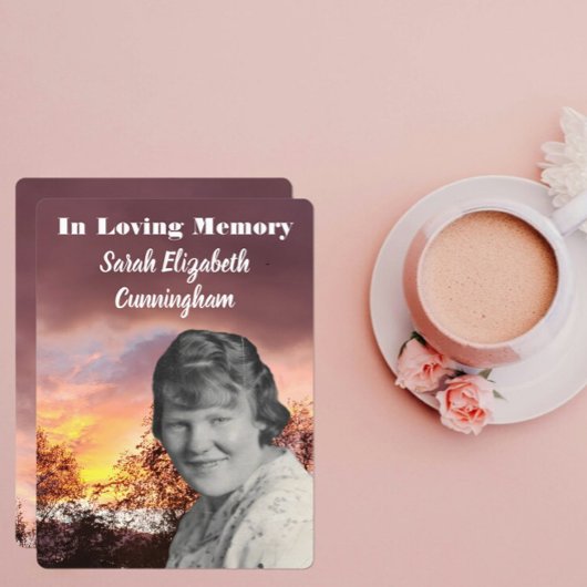 記念事業赤い夕日と木の写真 プログラム