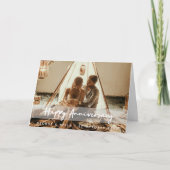 記念写真モダン |ハッピーカップルの写真と名前 カード (正面)