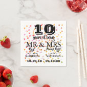 記念日ごとの結婚記念日 Mr Mrs Right スタンダードカクテルナプキン (インサイチュ)