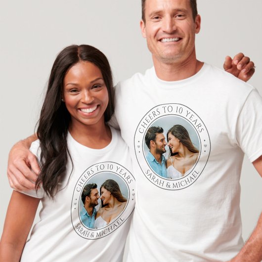 記念日の結婚式の写真入りペアカスタムグッズ Tシャツ