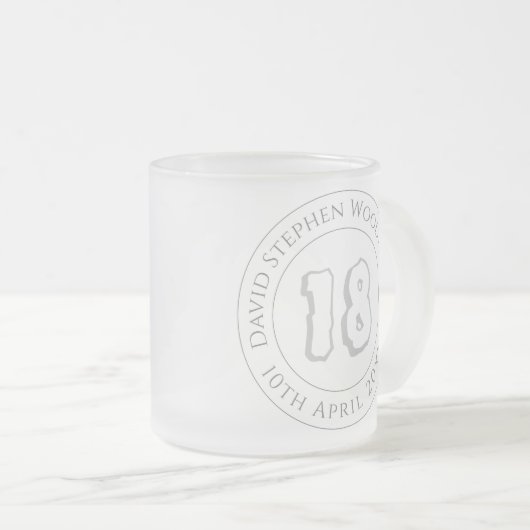 記念誕生祝い パーソナライズされた フロストグラスマグカップ (正面右)