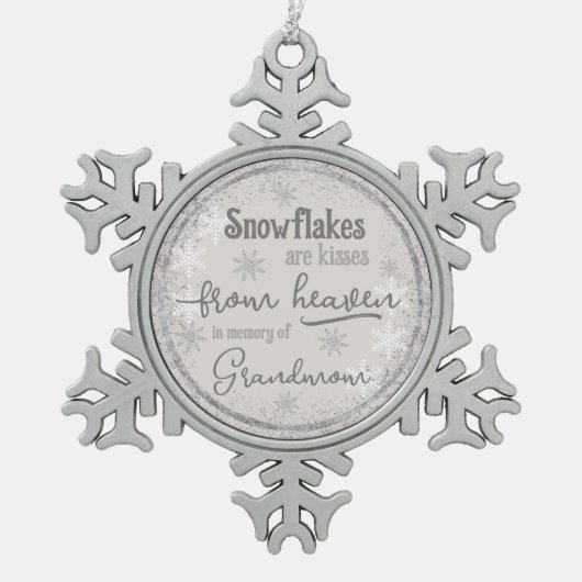 記憶の中の天国からの雪パーソナライズされた片 スノーフレークピューターオーナメント (正面)