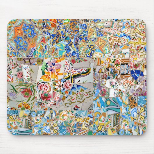 記憶。 公園Güell。 素晴らしいモザイク。 部1. マウスパッド (正面)