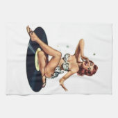 記録に坐っている女の子の上のPin キッチンタオル (横)