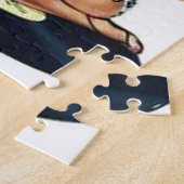 記録に坐っている女の子の上のPin ジグソーパズル (側面)