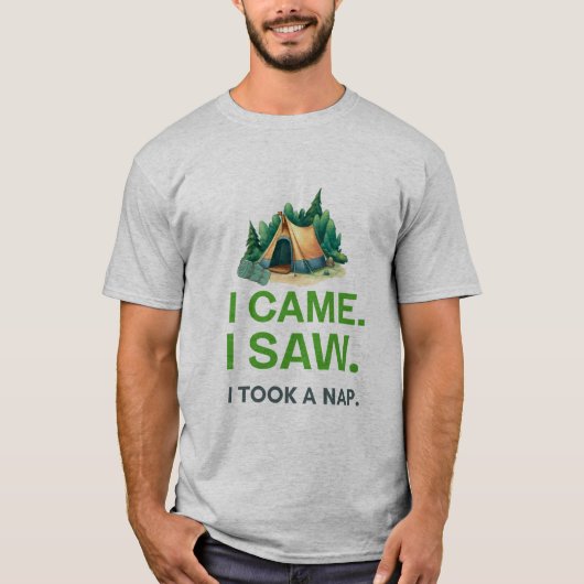 訪れた。見た。昼寝した。くつろぎハイカーTシャツ Tシャツ (正面)