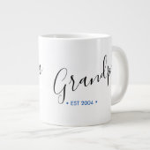 設立年パーソナライズされた ジャンボコーヒーマグカップ (正面右)