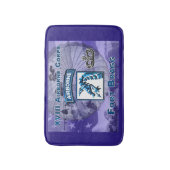 設計ユニークXVIII空挺部隊ギフトタンブラー バスマット (正面縦)