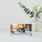 設計図を見るエンジニア | 建築 名刺 (スタンド正面)