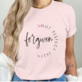 許されるだけでは完璧ではないハート Tシャツ