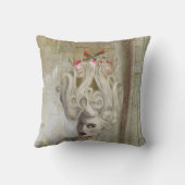 許し夫人、 クッション (裏面)