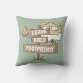 許可の足跡の印のキャンピングカーのハイカーのハイカーだけ クッション (裏面)