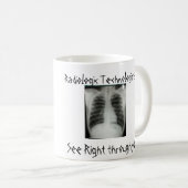 診療放射線技師はあなたを通って正しく見ます コーヒーマグカップ (正面右)