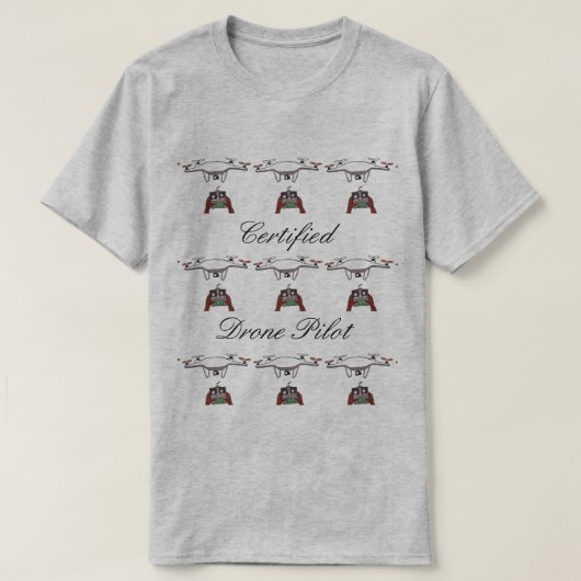 証明された無人機のパイロットのTシャツ Tシャツ (デザイン正面)
