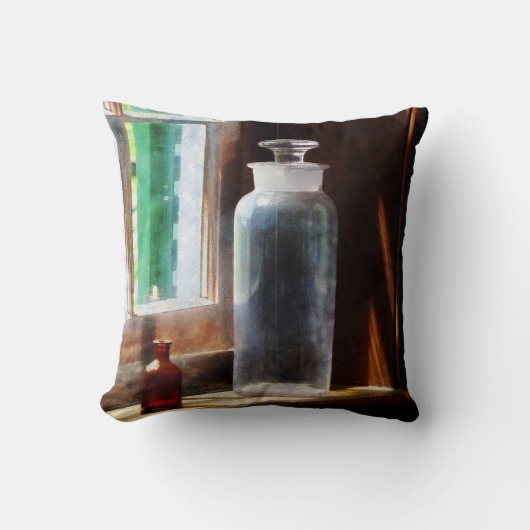 試薬ボトル及び小褐色ボトル クッション (正面)