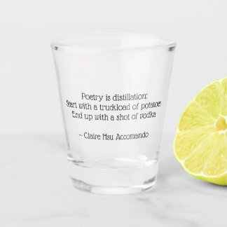 詩のショットグラスのショット ショットグラス