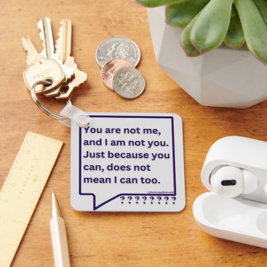 詩の考え引用文「あなたは私ではない」とキーリング。 キーホルダー (デスク)