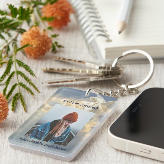 詩の記念記念の天使の空の雲 キーホルダー (正面右)