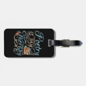 詩は私のセラピーで可愛い詩人の詩の作家 ラゲッジタグ (裏面横)