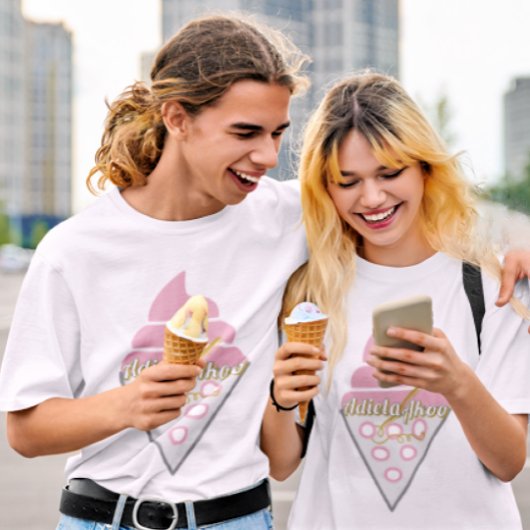 詩人アディエラ・アコーによるTシャツの抗し難いアイスクリーム Tシャツ