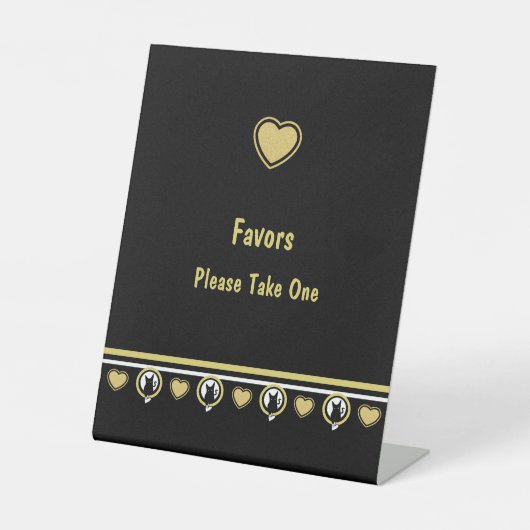 詩人アディラ・アコーのデザインによるラブキャットのペデスタルサイン 台座サイン (正面)