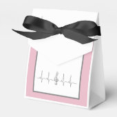 詩人アディラ・アコーの愛箱へ フェイバーボックス (正面サイド)